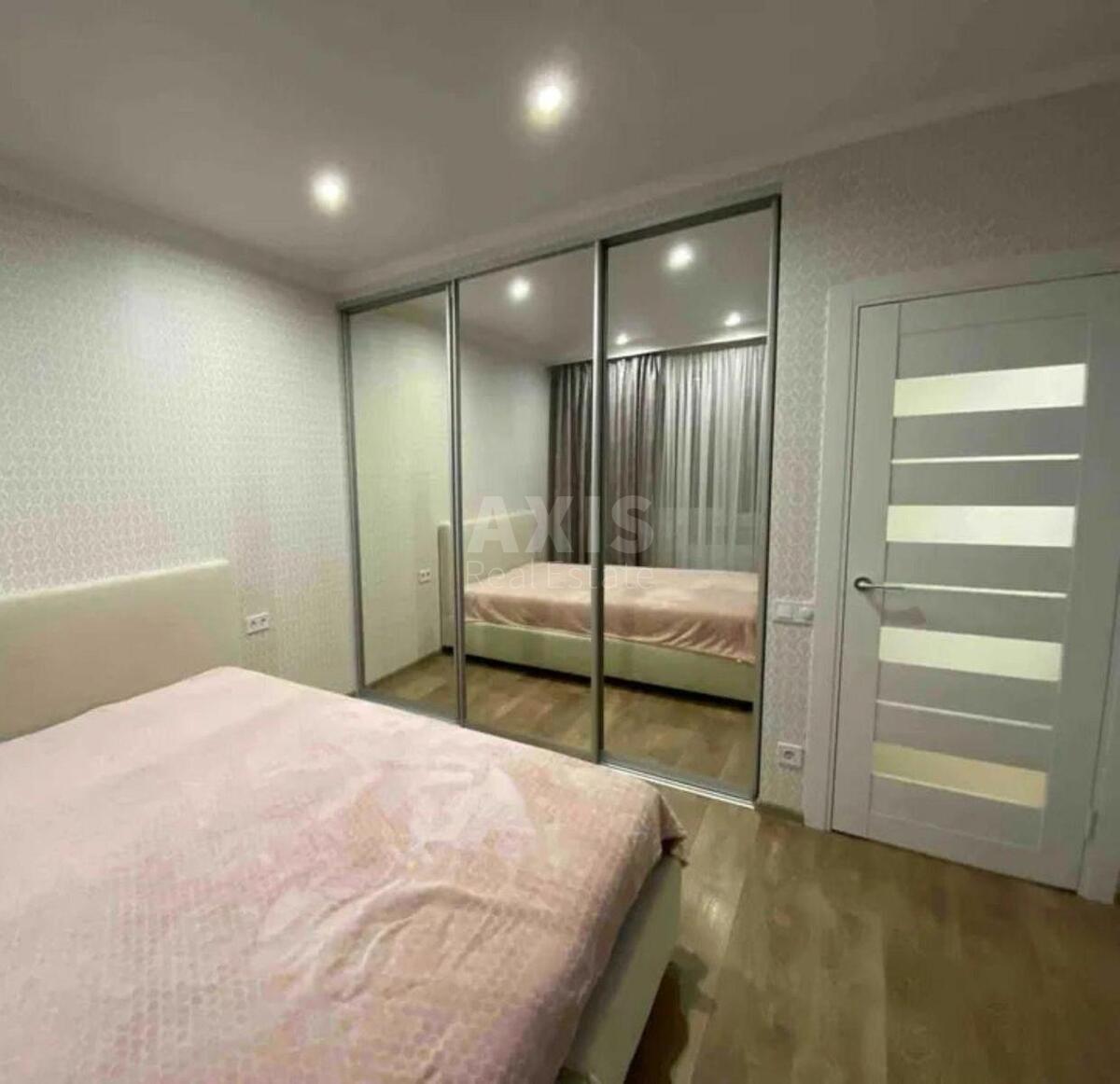 1k apartment vul. Ushyns'kogo 14А1