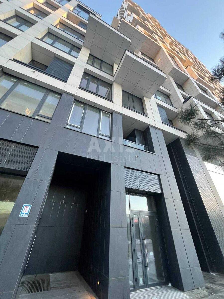 Trade object vul. Hohlovyh Sim'i' 12, 122m2624551