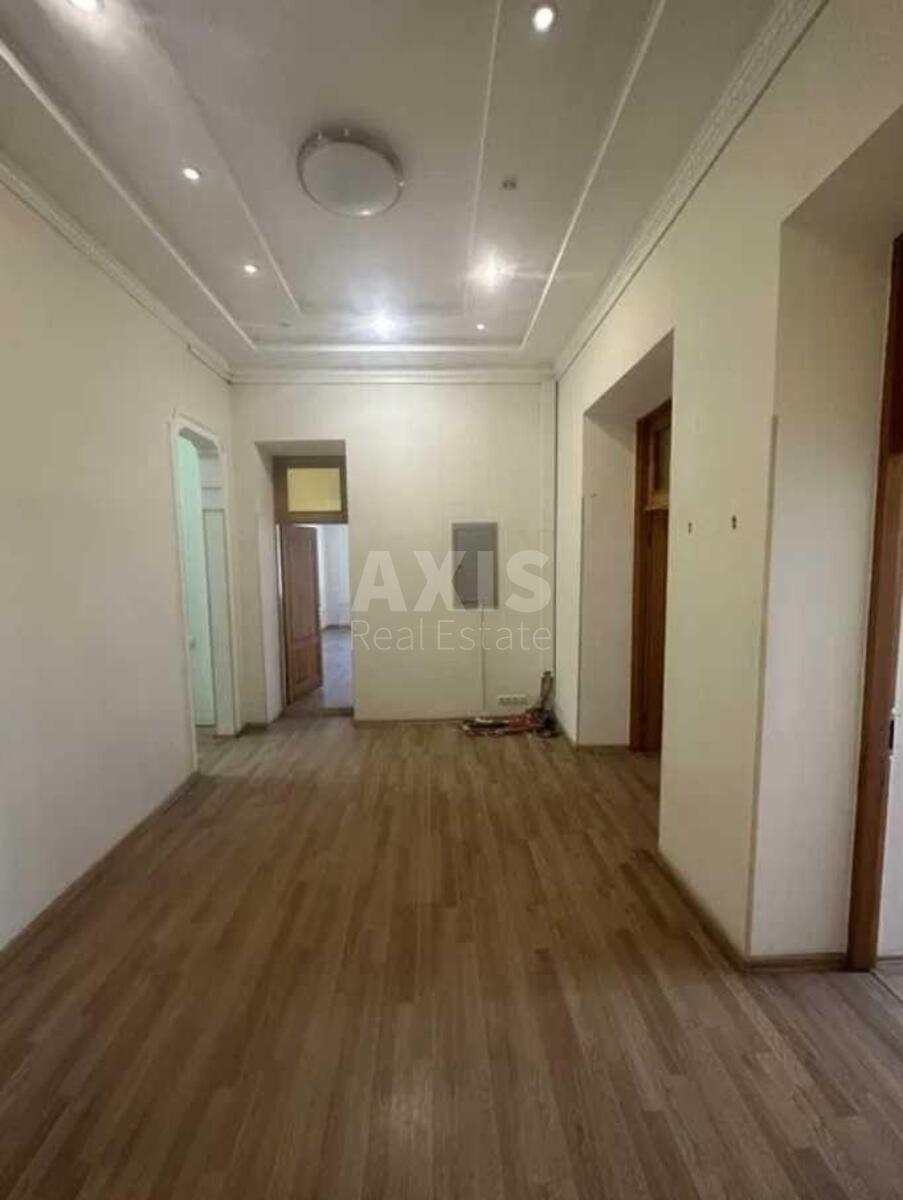 Офис ул. Михаила Омельяновича-Павленко 14, 280м24