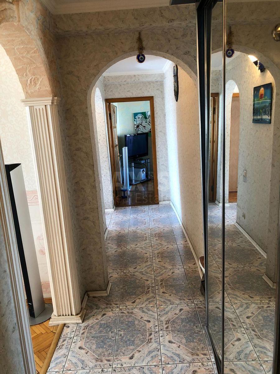 3k apartment vul. Entuziastiv 7/1