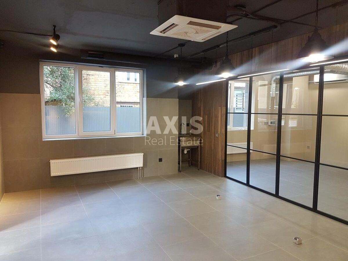 Trade object pr-t Peremogy 65Г, 70m22