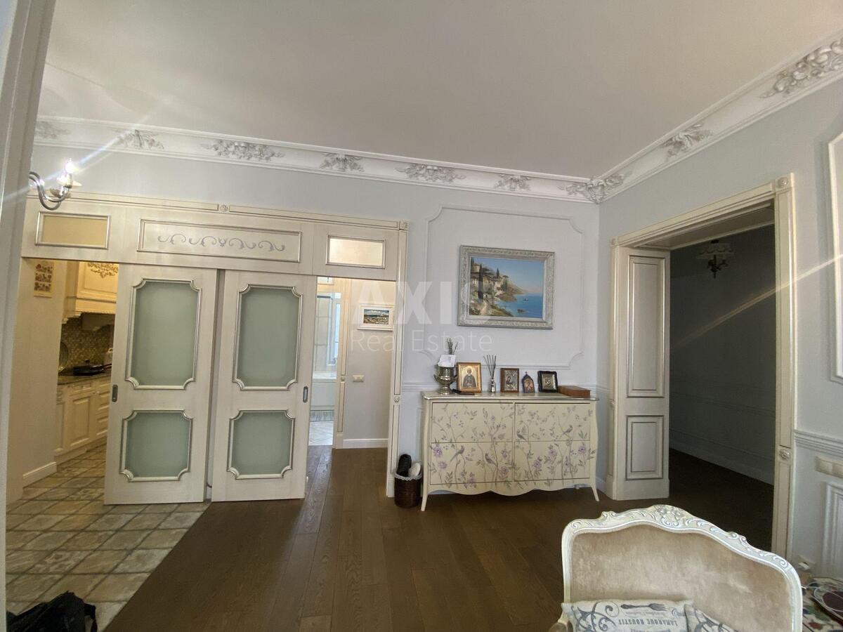4k apartment vul. Shovkovychna 1011