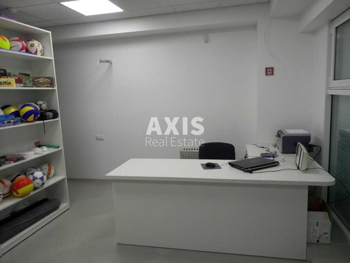 Office vul. Myshugy Oleksandra 10, 61m2437002