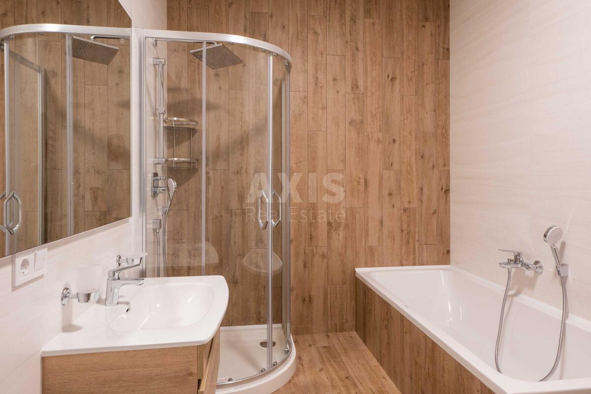 3k apartment vul. Strutyns'kogo Sergija 215