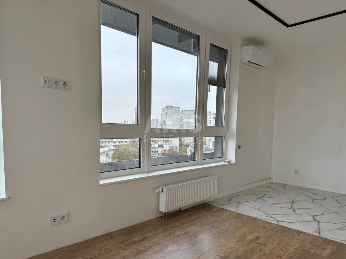 3k apartment prov. Uzhgorods'kyj 4/1620094