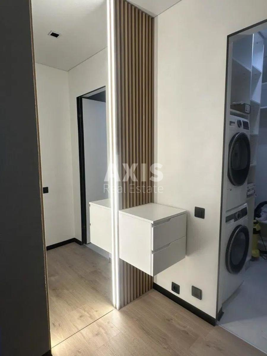 1k apartment doroga Naberezhno-Rybal's'ka 276