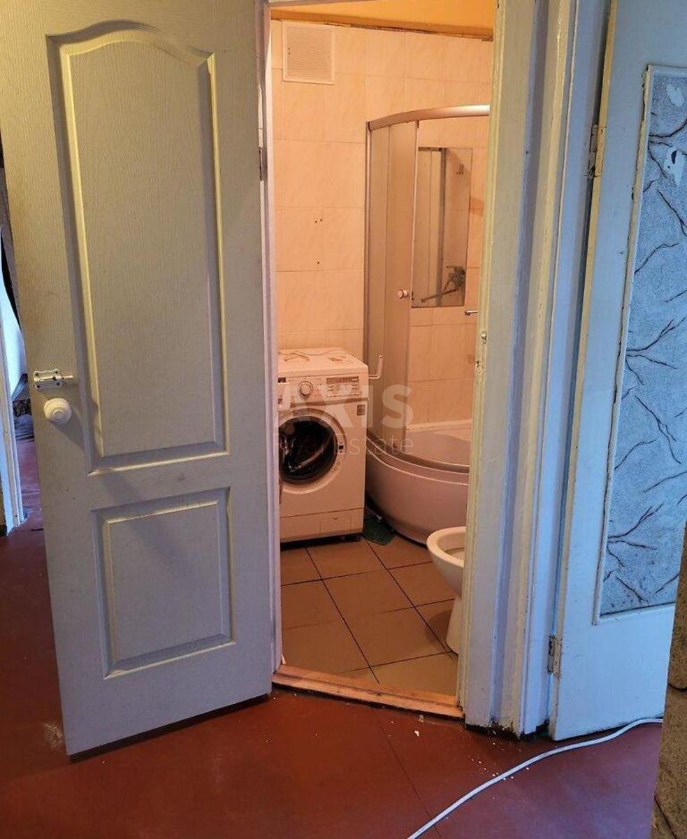 1k apartment pr-t Tychyny Pavla 12В1