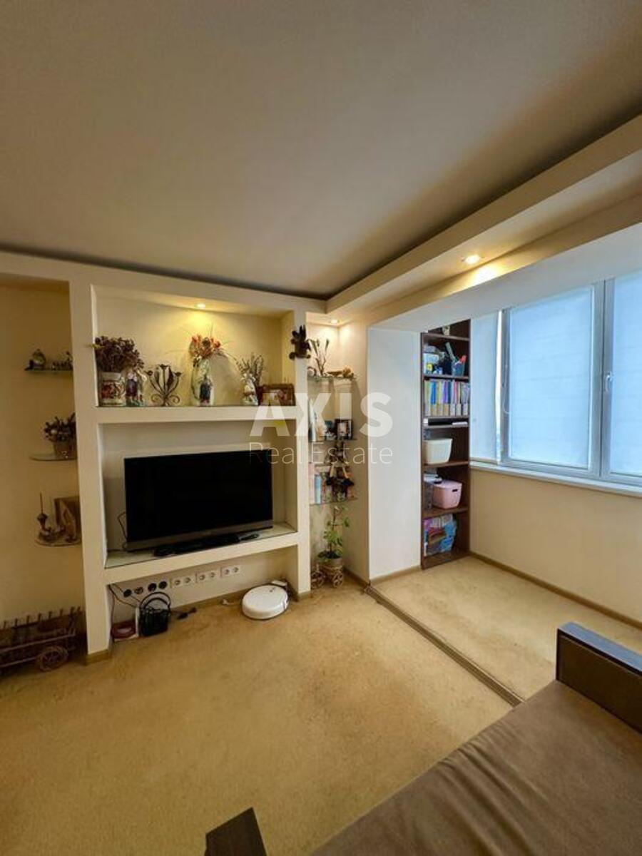 2k apartment vul. Stadionna 21/12