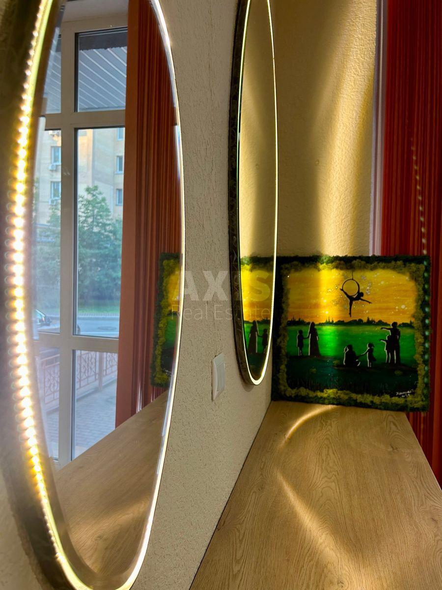 Office vul. Obolons'ka naberezhna 15, 110m2584376