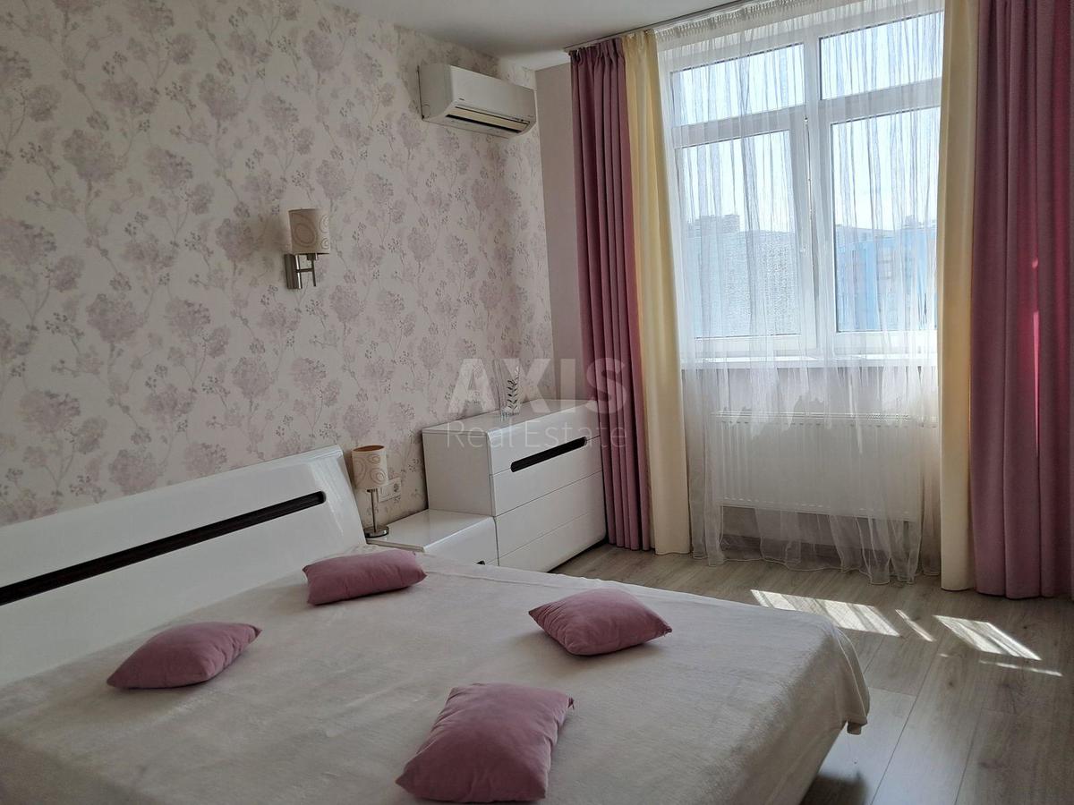 3k apartment vul. Bogdanivs'ka 7А0
