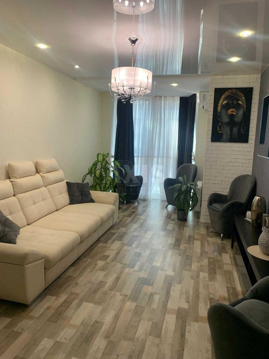 1k apartment vul. Dragomanova 2А1
