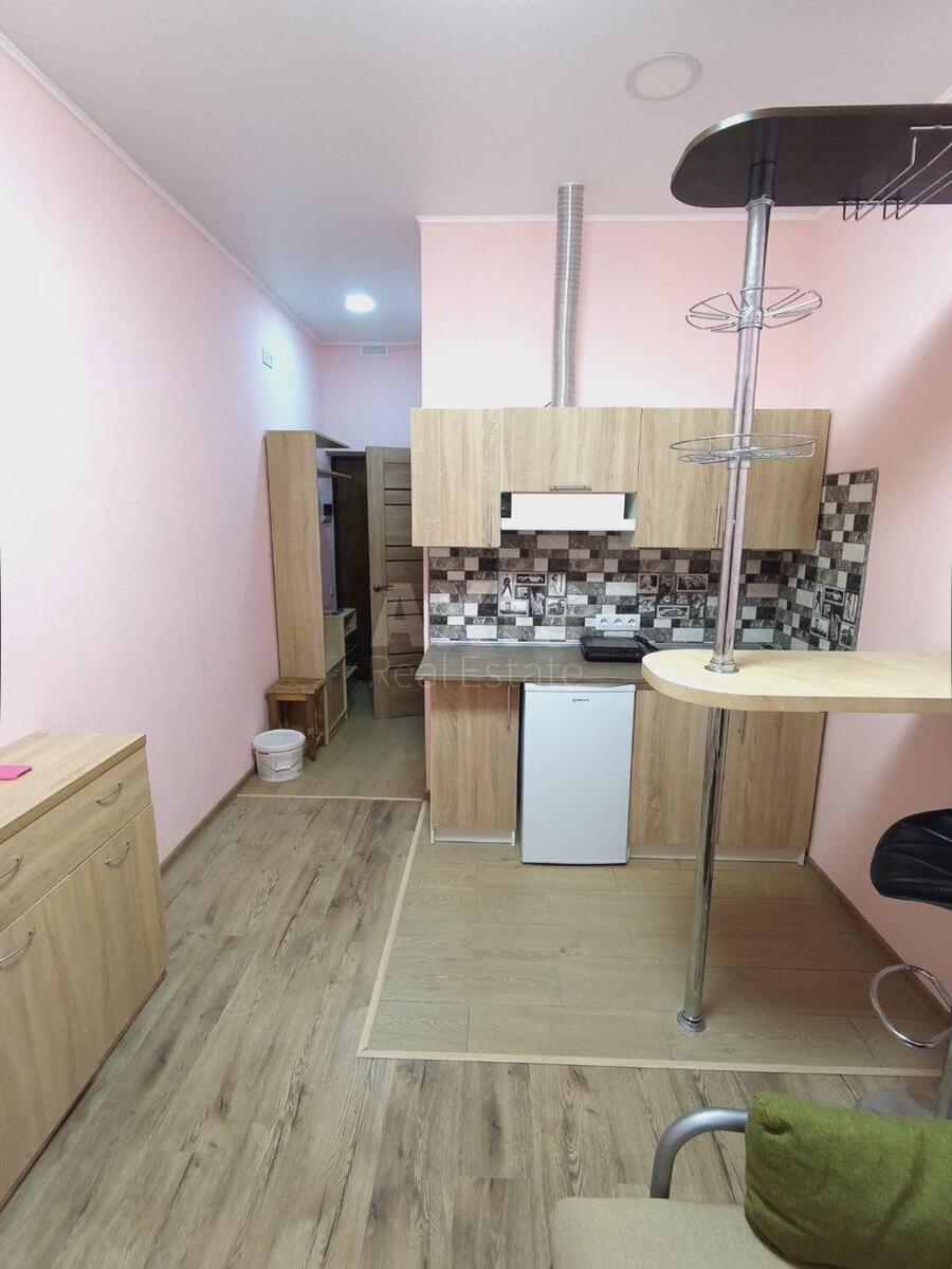 1k apartment prov. Lysogirs'kyj 20