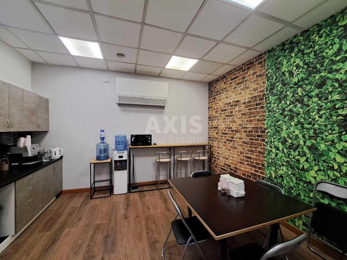 Office vul. Zheljabova 2, 27m25