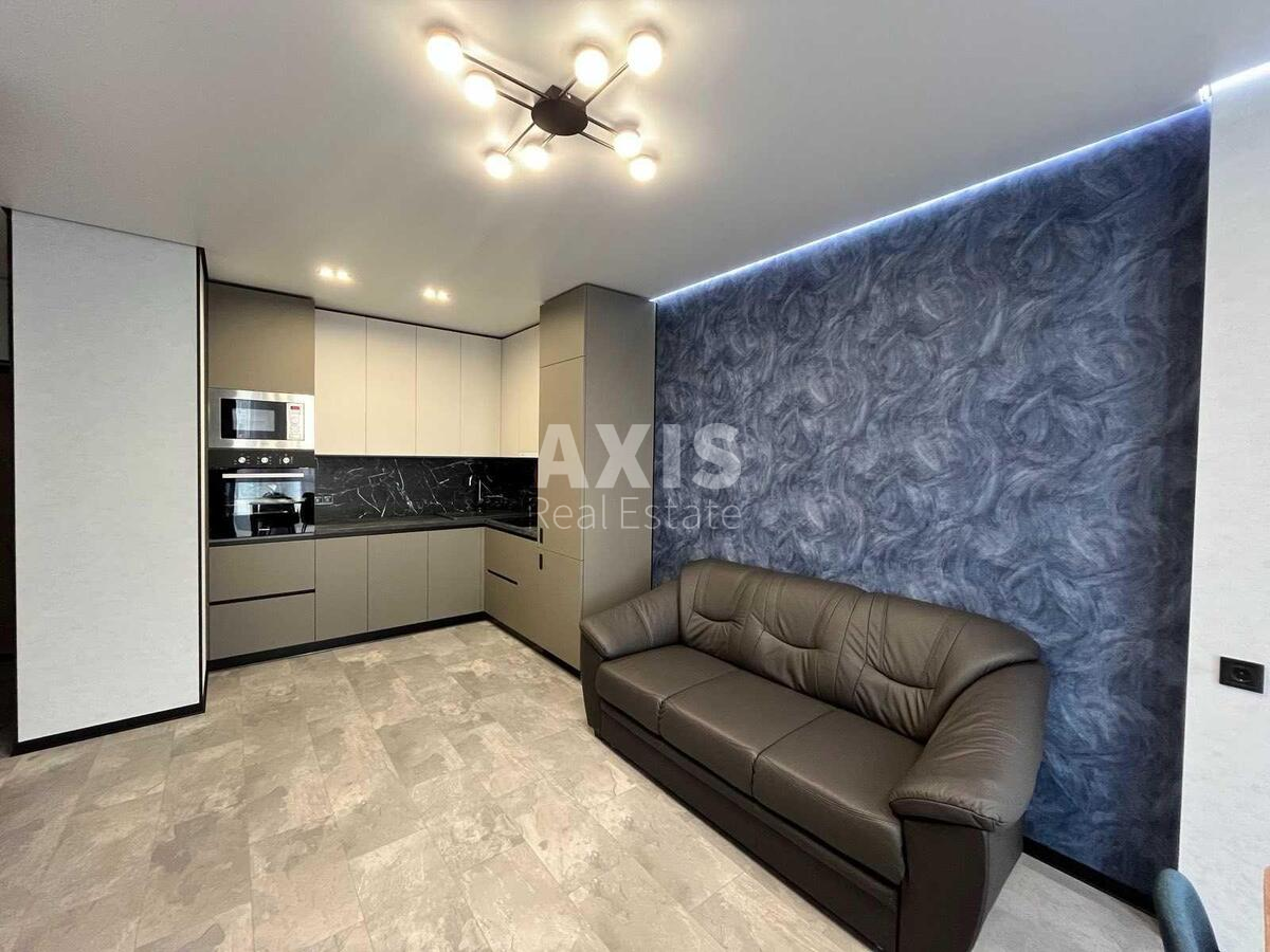 1k apartment vul. Saljutna 2Б641092