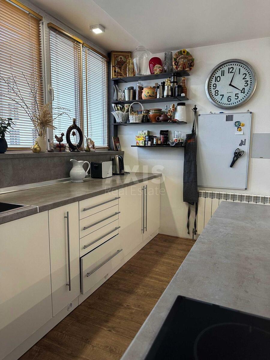 3k apartment vul. Sikors'kogo Igorja Aviakonstruktora 4Б600651