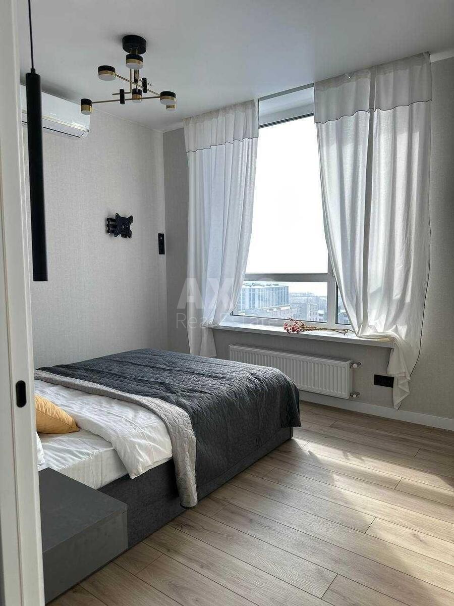 2k apartment vul. Virmens'ka 8/1277