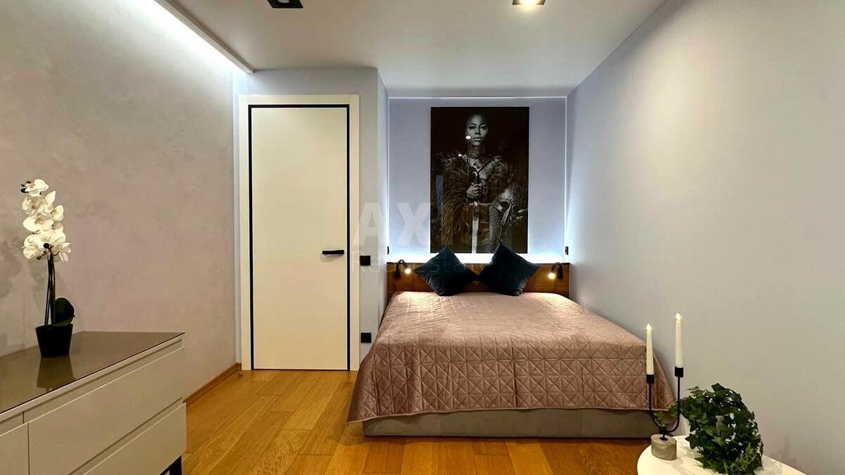 2k apartment vul. Lypkivs'kogo Vasylja Mytropolyta 16А615357