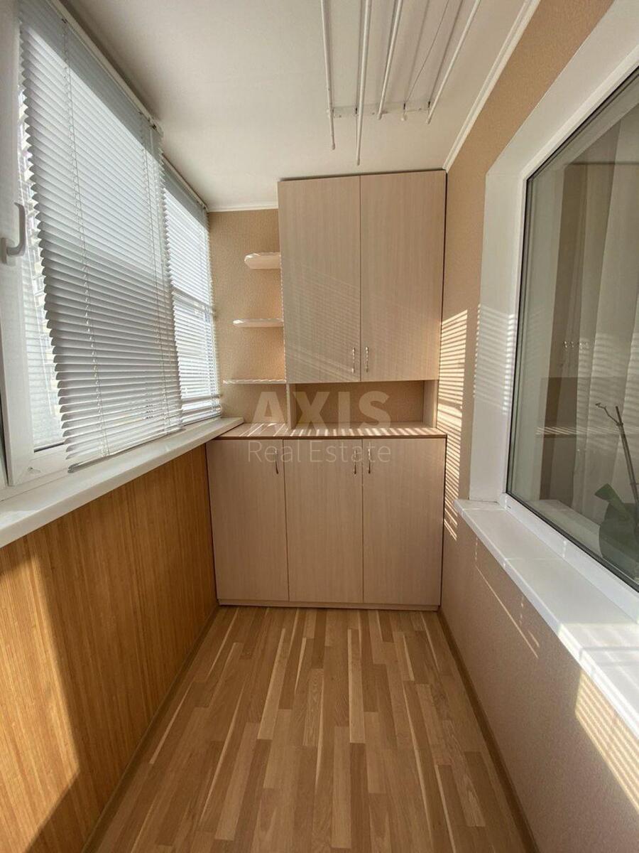 2k apartment pr-t Glushkova Akademika 176157710