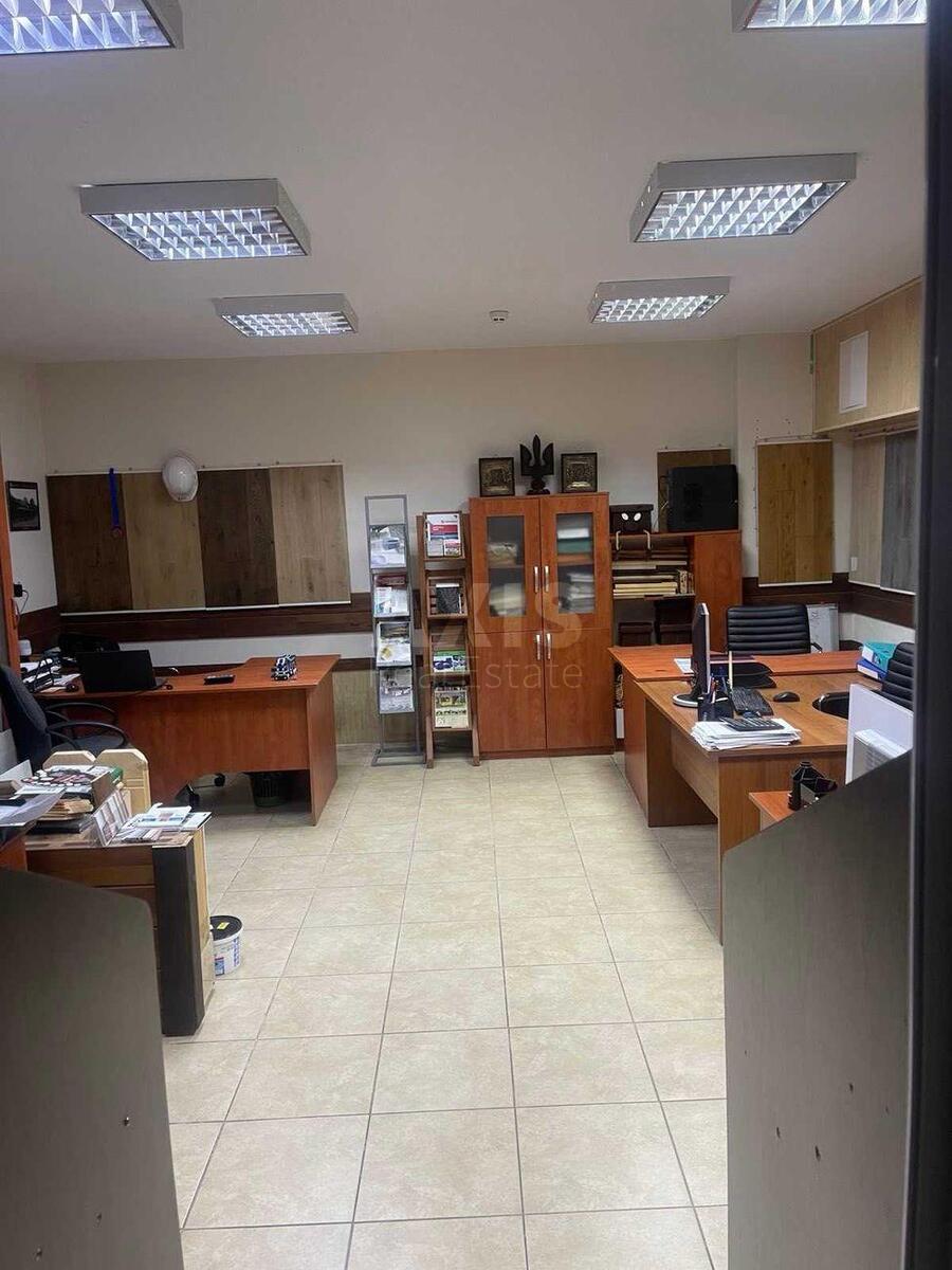 Trade object vul. Revuc'kogo 13Б, 130m2613332