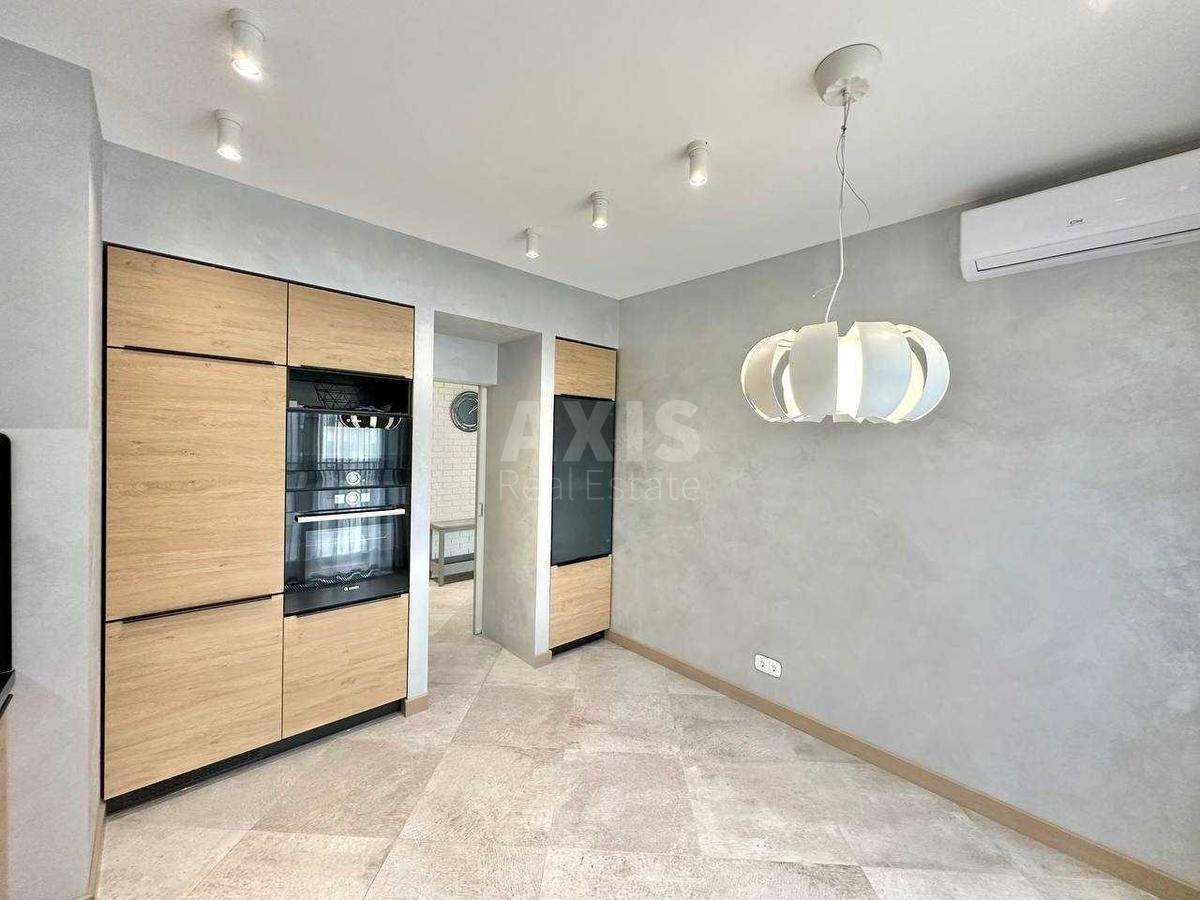 3k apartment doroga Naberezhno-Rybal's'ka 30