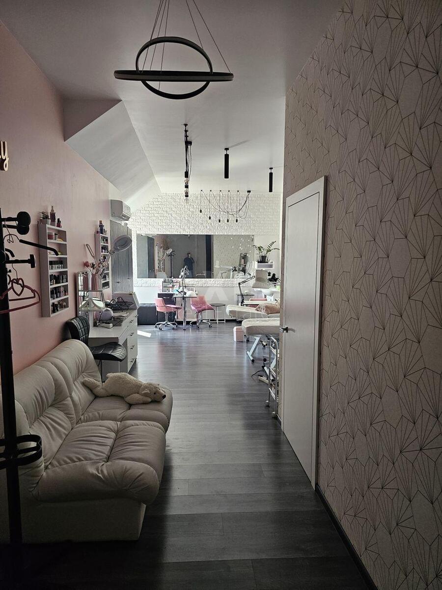 Объект торговли ул. Евгена Маланюка 55/2, 197м2607867