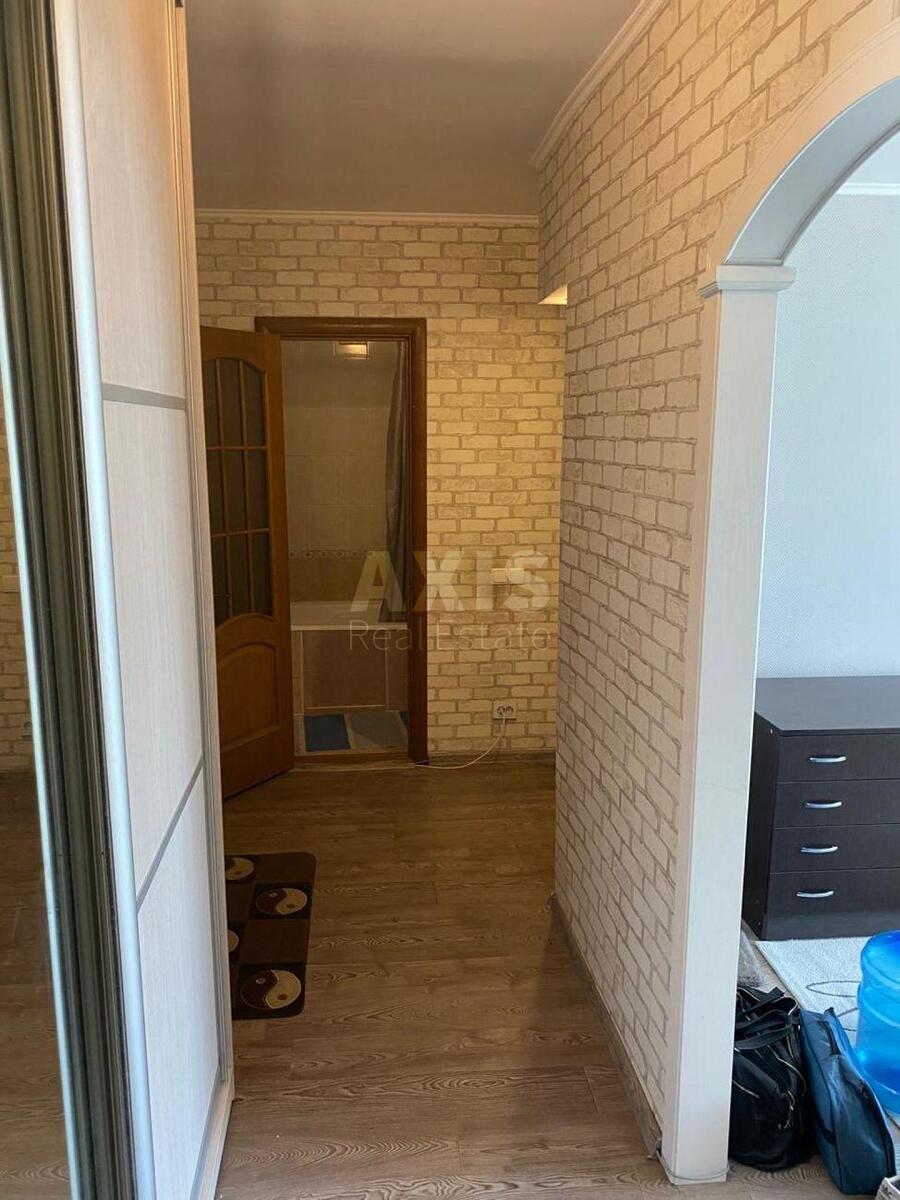 2k apartment vul. Horol's'ka 10564549