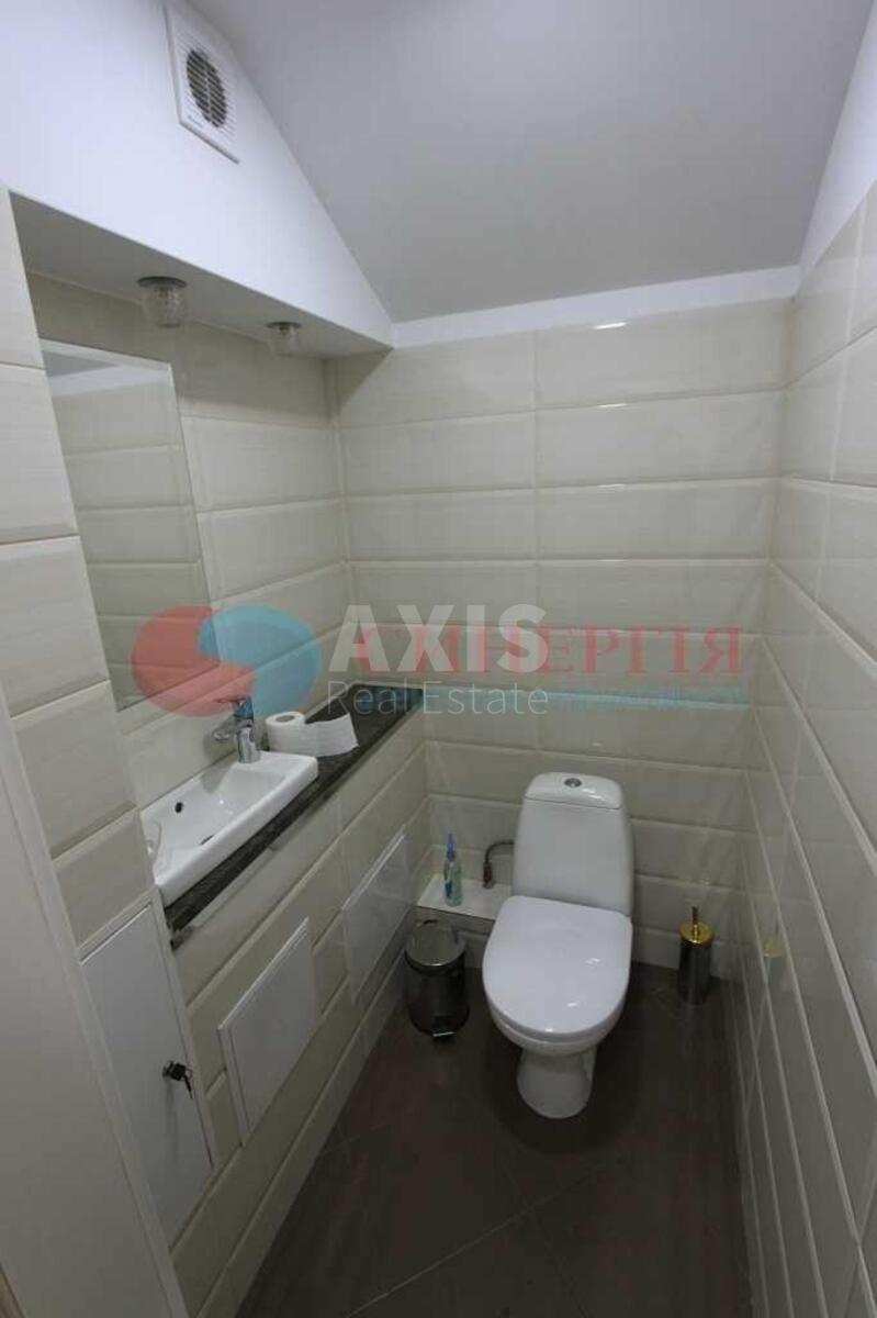 Объект торговли спуск Кловский 7А, 118м26080811