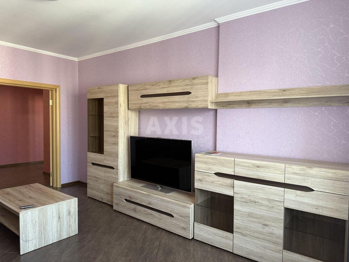 3k apartment nab. Dniprovs'ka 25564892