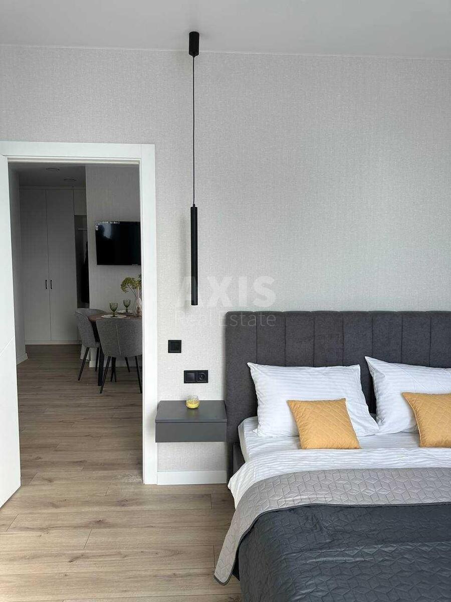 2k apartment vul. Virmens'ka 8/1278
