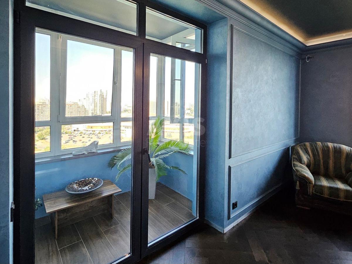 4k apartment vul. Mykil's'ko-Slobids'ka 3А14