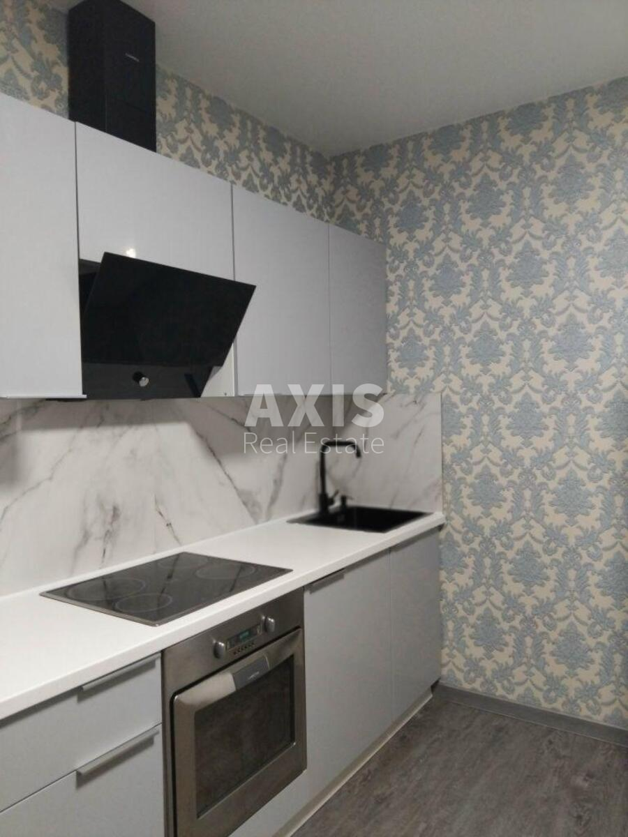 1k apartment vul. Zarichna 1