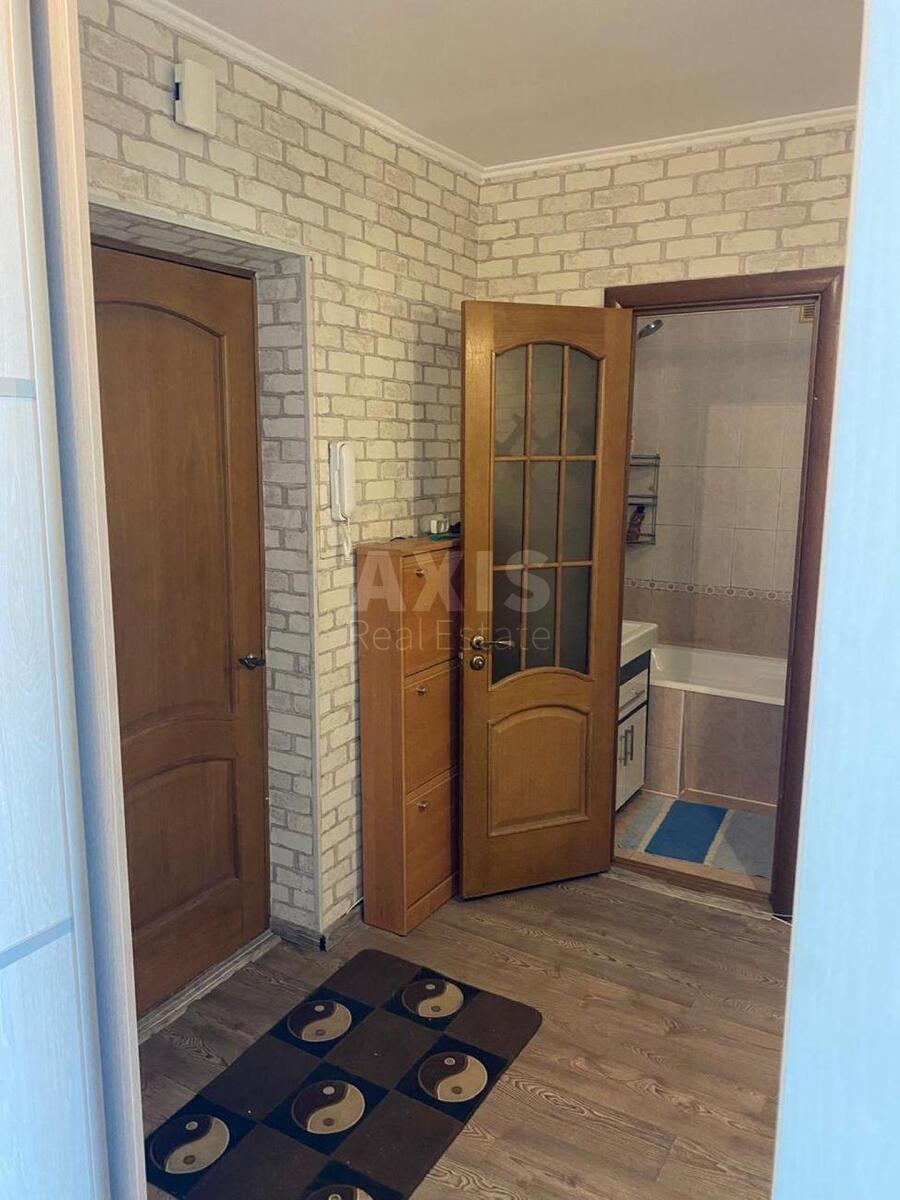 2k apartment vul. Horol's'ka 105645410