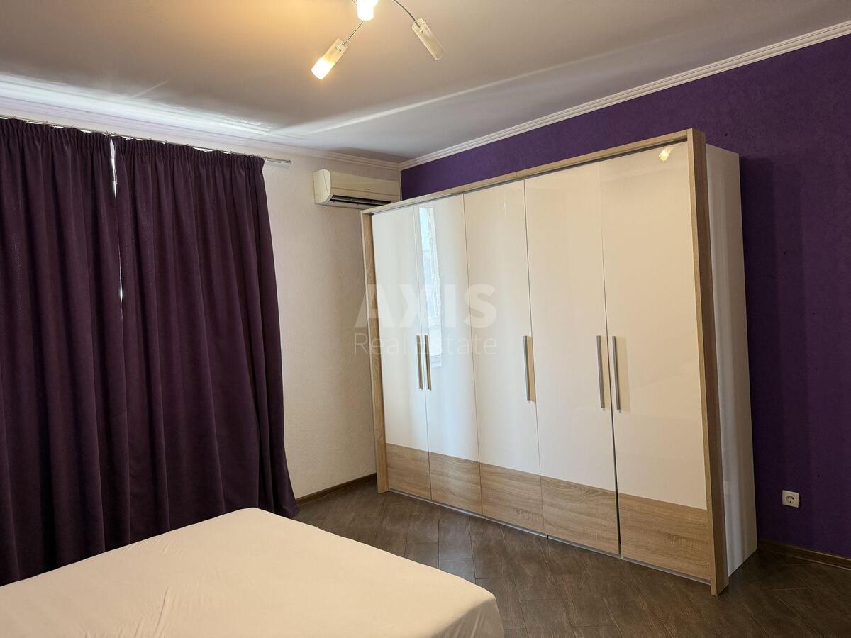 3k apartment nab. Dniprovs'ka 25564893