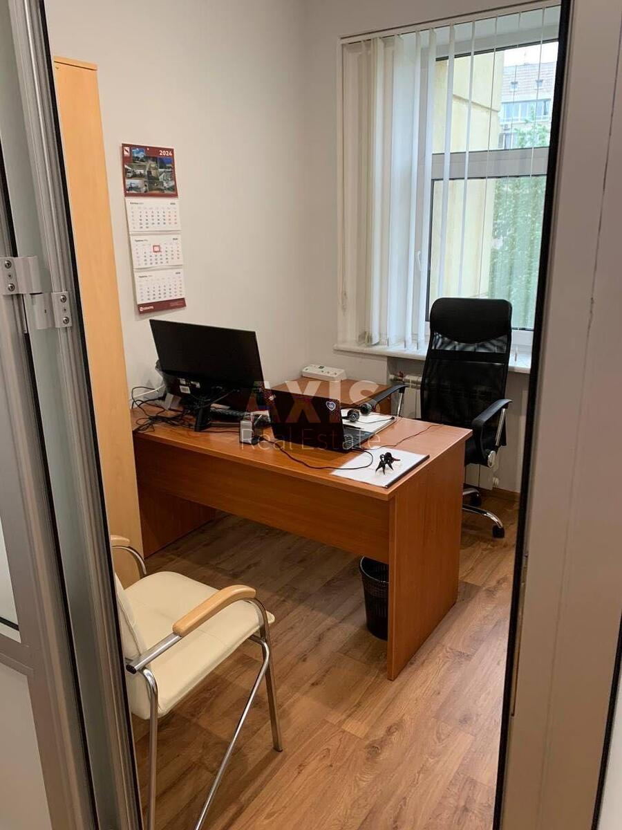 Office vul. Gonchara Olesja 41, 385m2509226