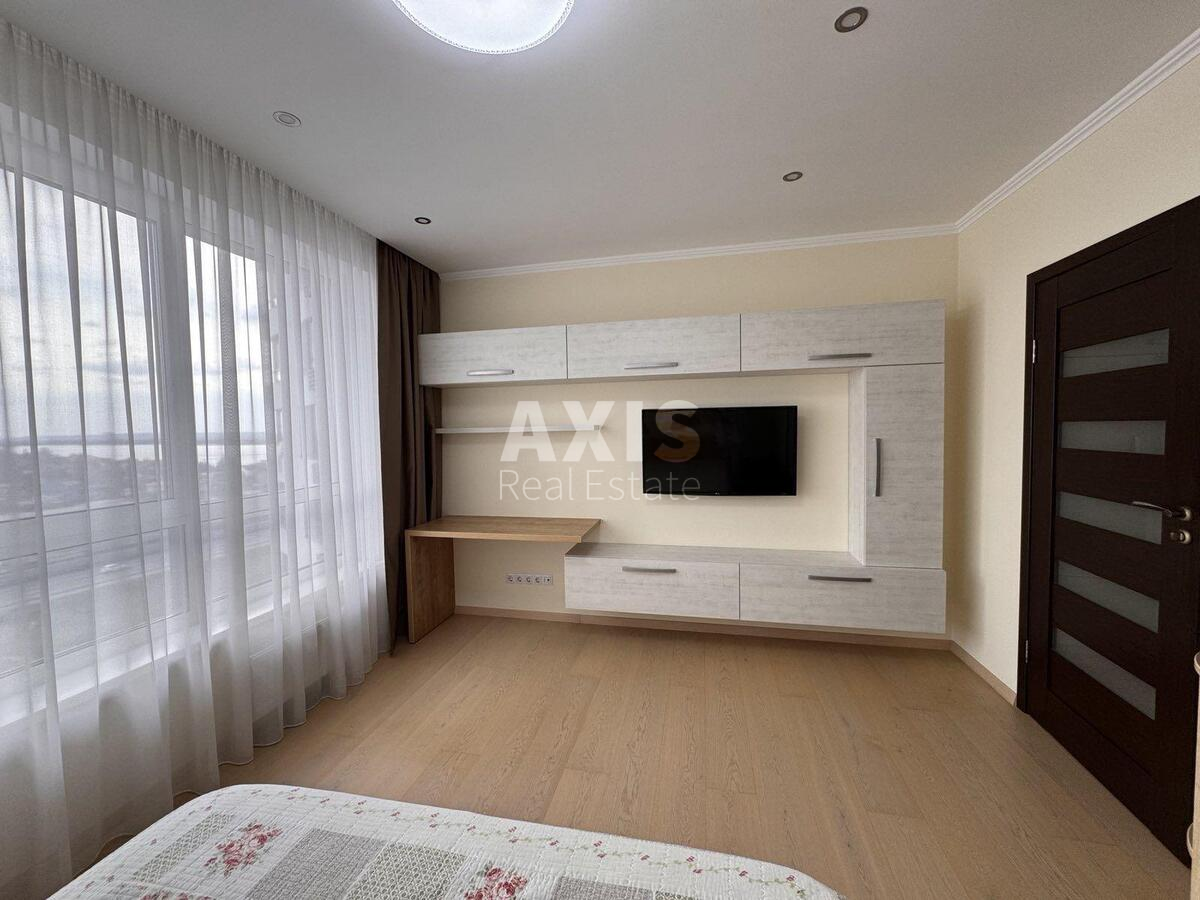 2k apartment vul. Zarichna 1537666