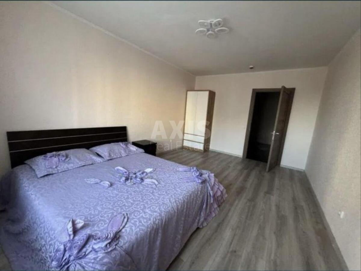 2k apartment vul. Revuc'kogo 100625582