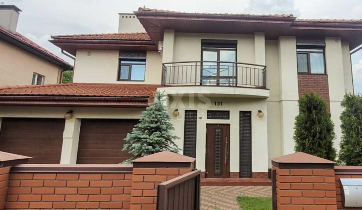 House vul. Stecenka, 300m2, Kyiv city