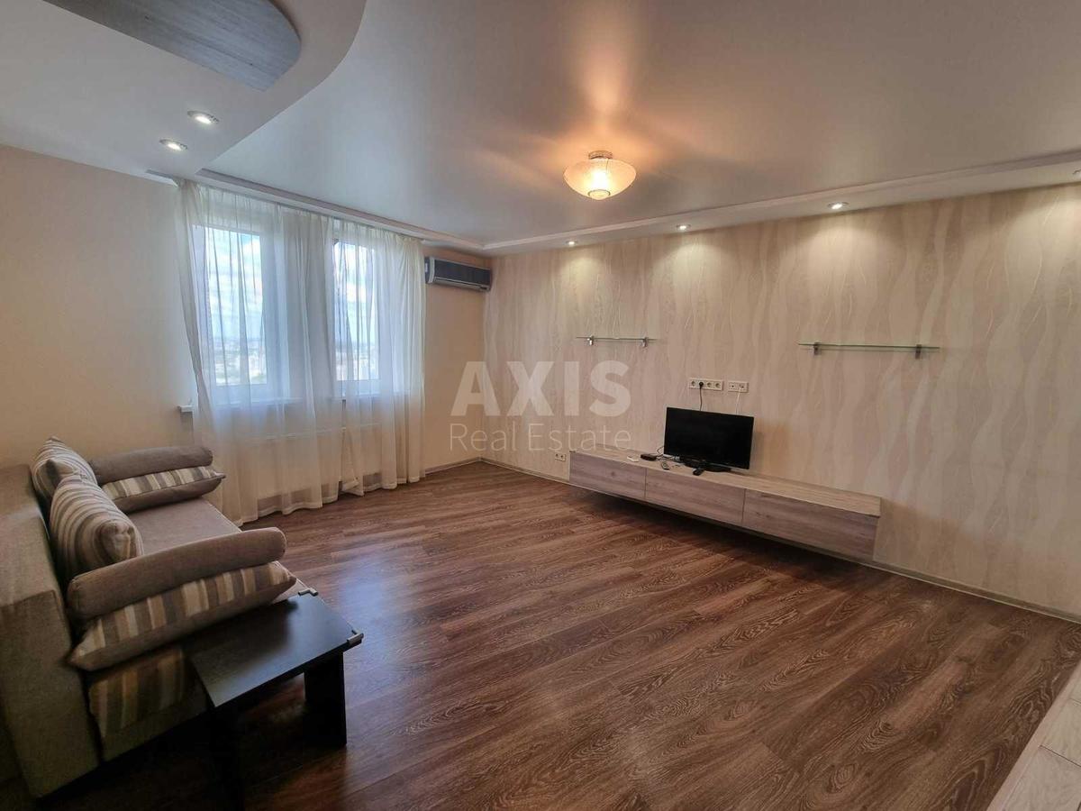 2k apartment vul. Sikors'kogo Igorja Aviakonstruktora 44
