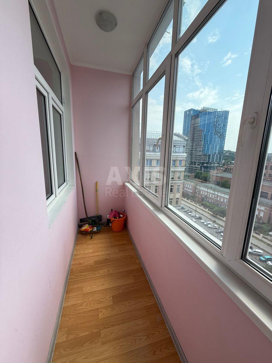 2k apartment vul. Zhyljans'ka 1185803210