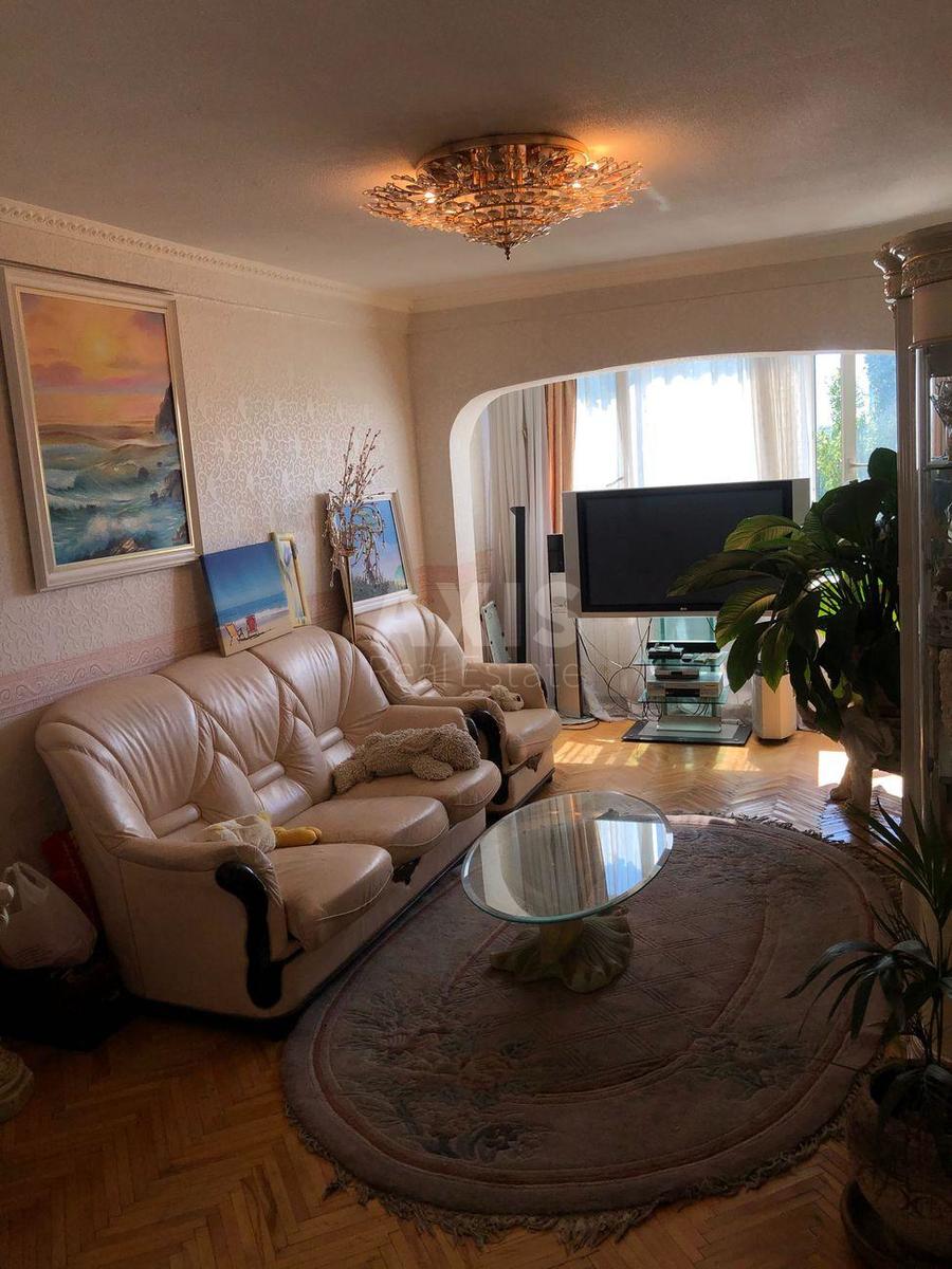 3k apartment vul. Bereznjakivs'ka 14А1