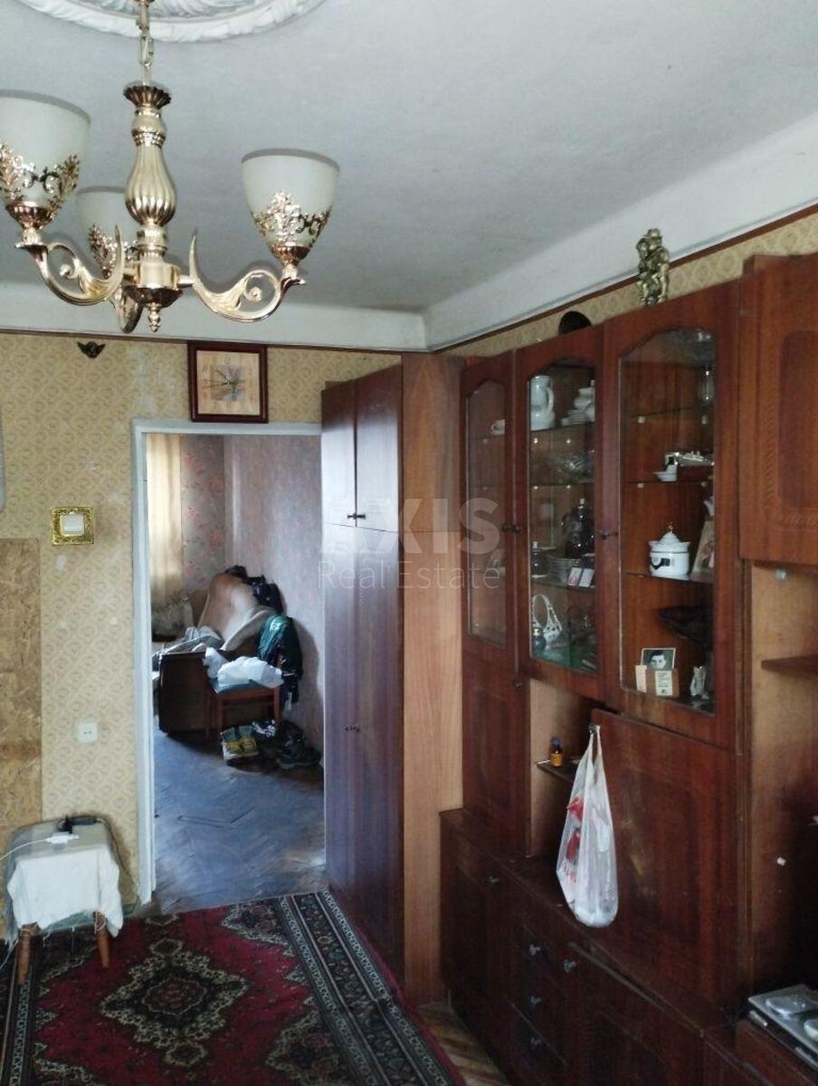 2к квартира пр-т Леся Курбаса 18Г2