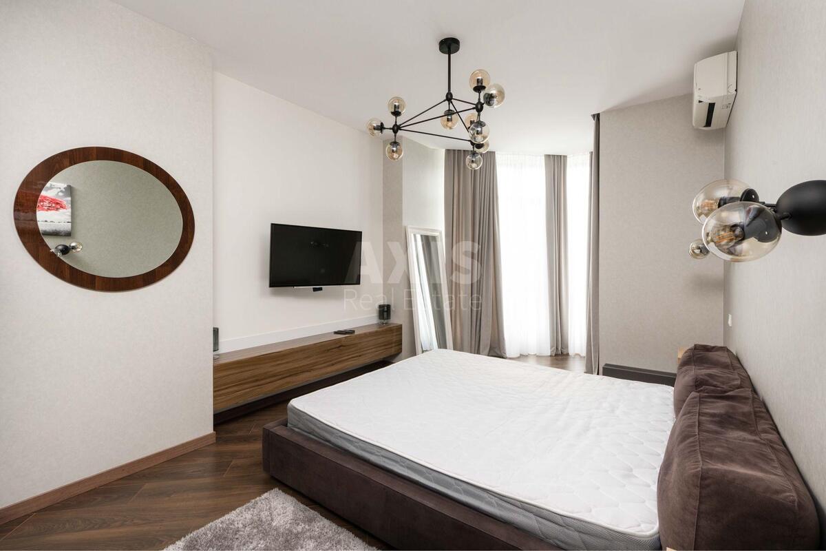 3k apartment vul. Strutyns'kogo Sergija 217