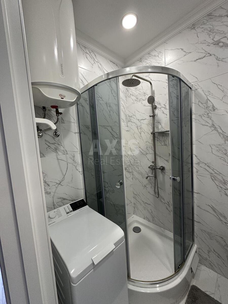 1k apartment vul. Berezneva 12580149