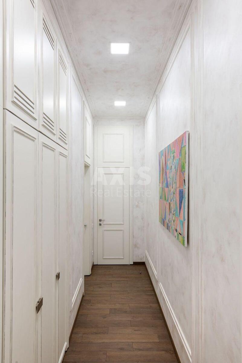 Office vul. Pushkins'ka 33, 109m27