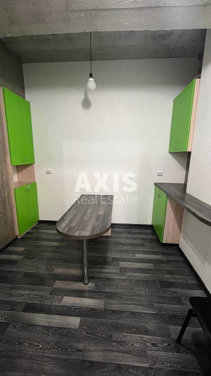 Office vul. Vozdvyzhens'ka 45, 112m24
