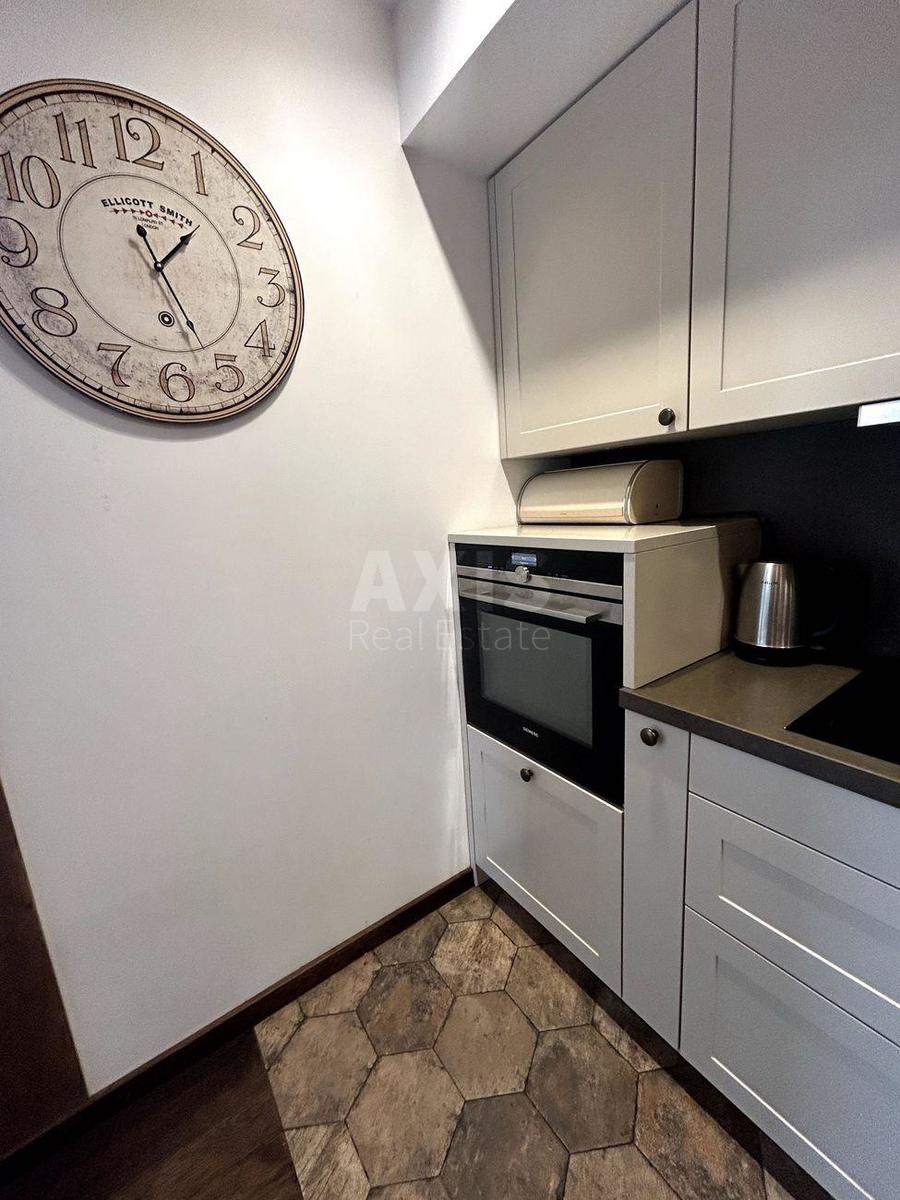 3k apartment vul. Glybochyc'ka 327