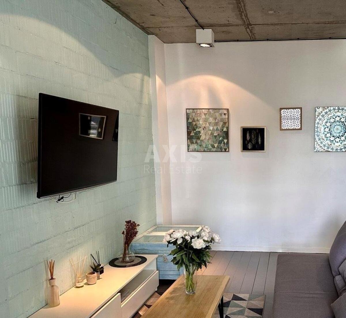 1к квартира ул. Джона Маккейна 7631856