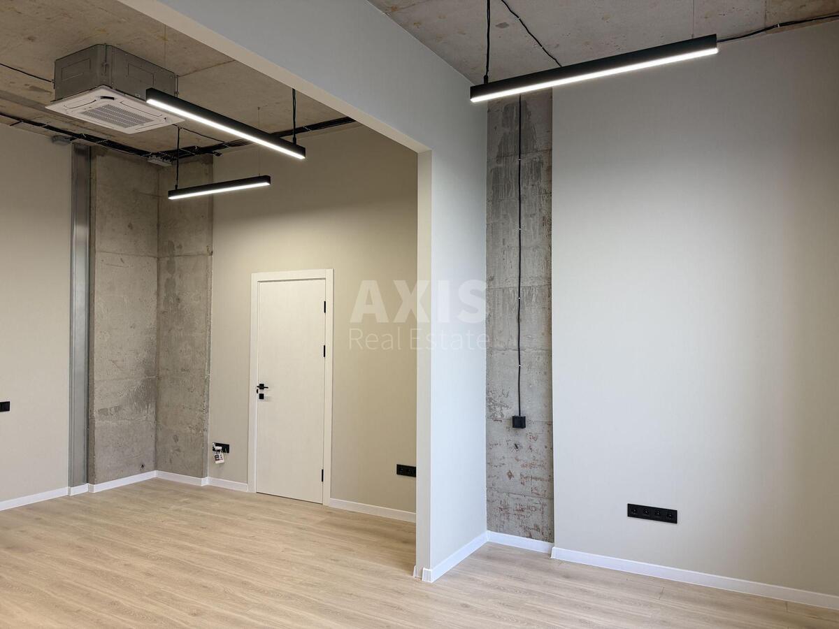 Office vul. Sichovyh Stril'civ 21, 114m2589172