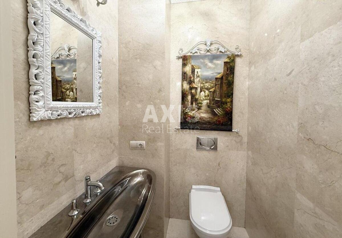 3k apartment vul. Barbjusa Anri 37/111