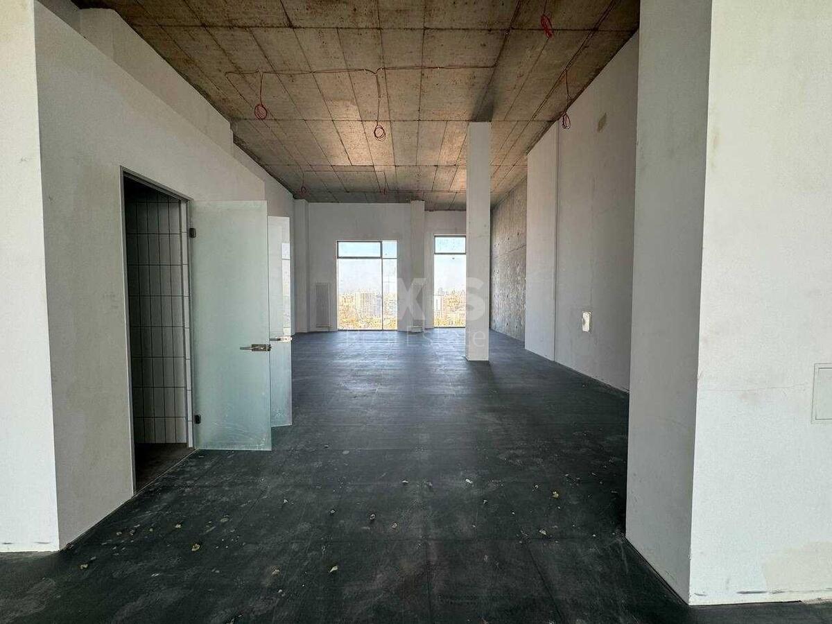 Office vul. Antonovycha 118, 412m27